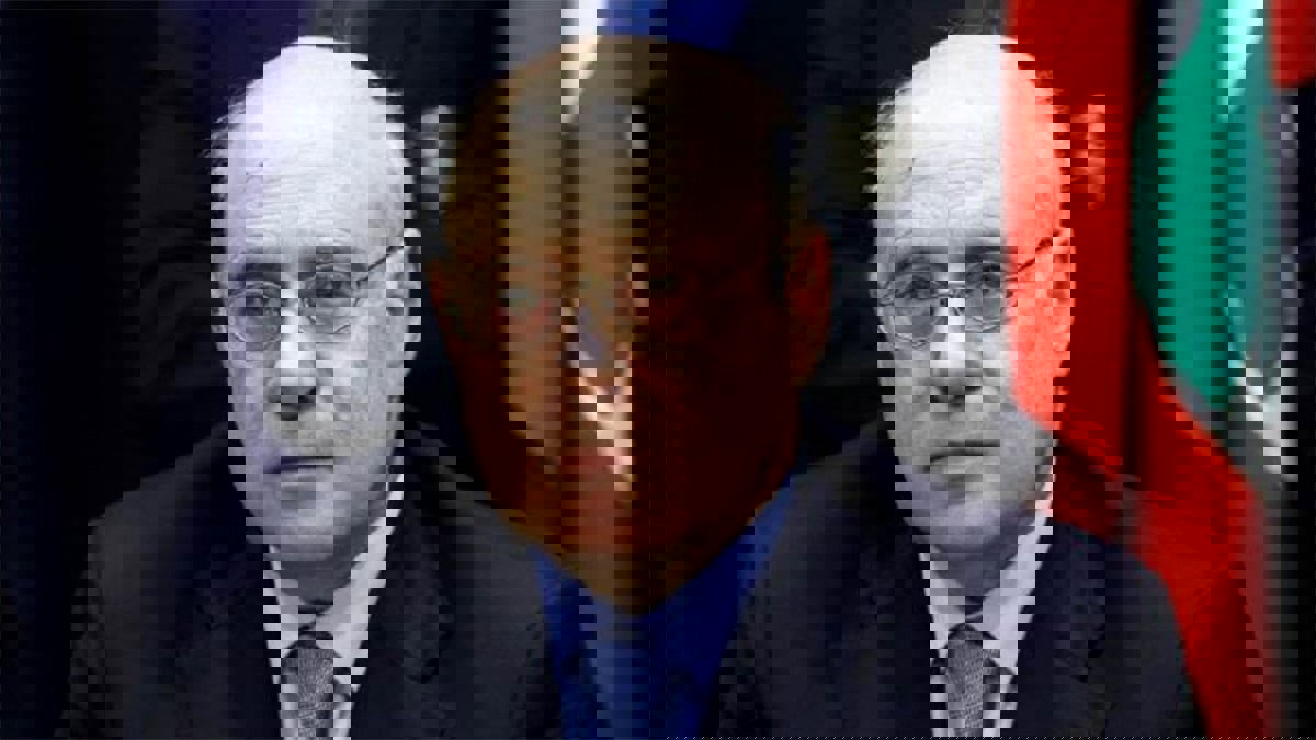 وزير العمل اللبناني يعلن عن تسهيلات لحصول الفلسطينيين على إجازات عمل