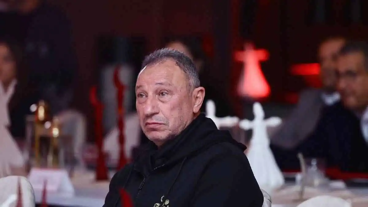 الخطيب يتخذ قراراً حاسماً بشأن توروب مدرب الأهلي المصري