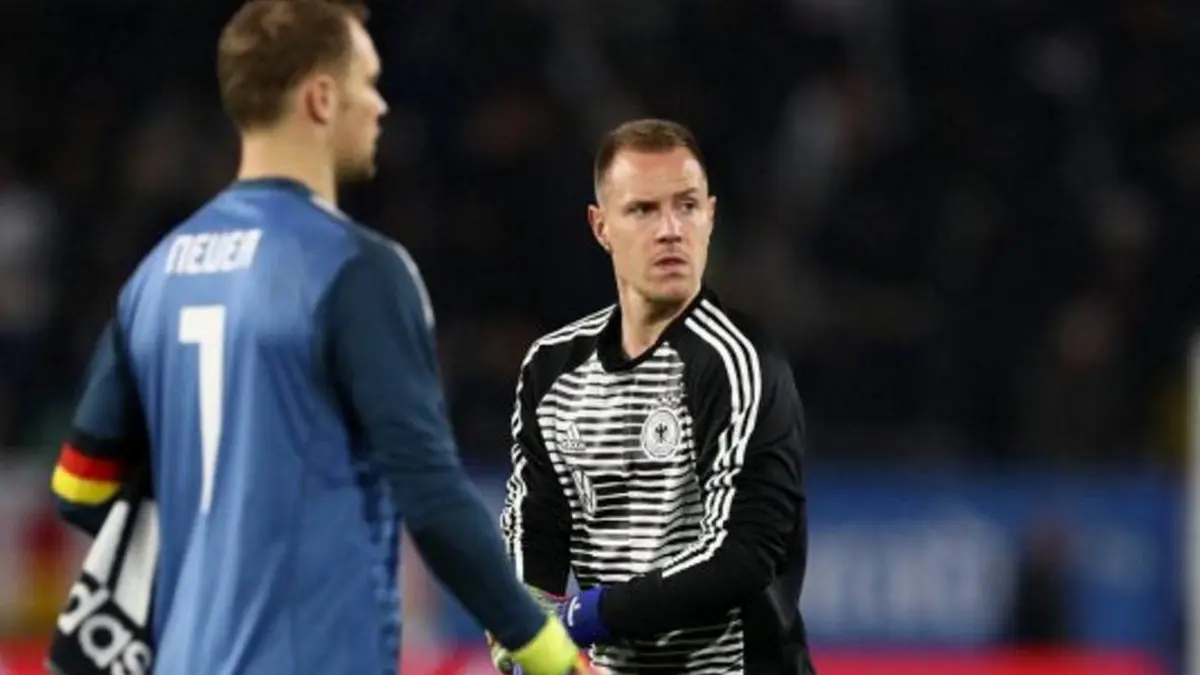 تير شتيغن ينتقد جلوسه احتياطيًا لحساب مانويل نوير