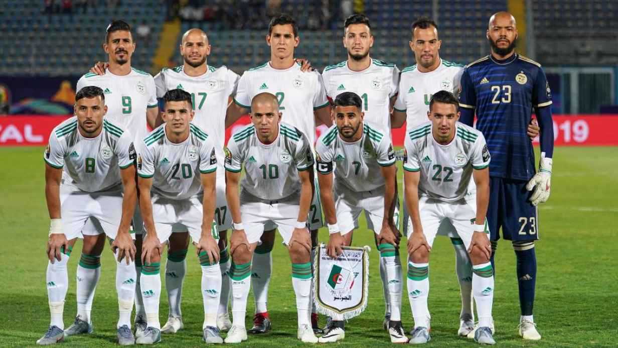 أسطورة منتخب الجزائر يفجّر أزمة قوية في نادي ترجي مستغانم