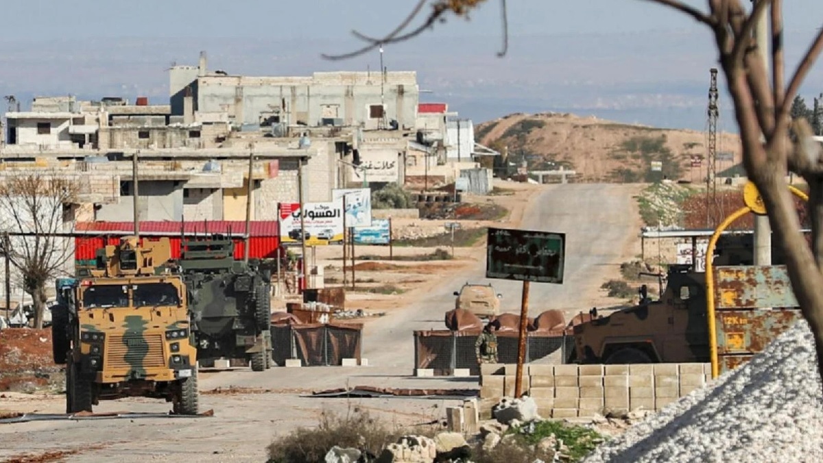 بانتهاء مهلة أردوغان.. طائرات تركية تستأنف قصف سراقب ومعرة النعمان بسوريا