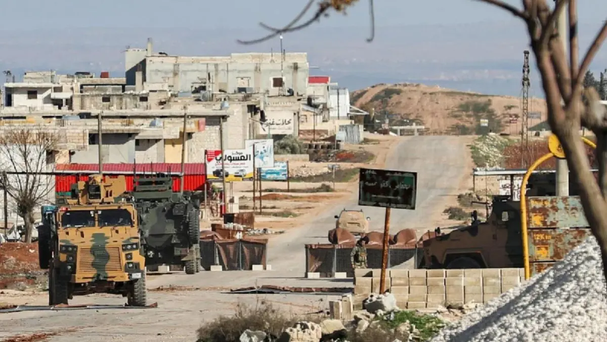 بانتهاء مهلة أردوغان.. طائرات تركية تستأنف قصف سراقب ومعرة النعمان بسوريا