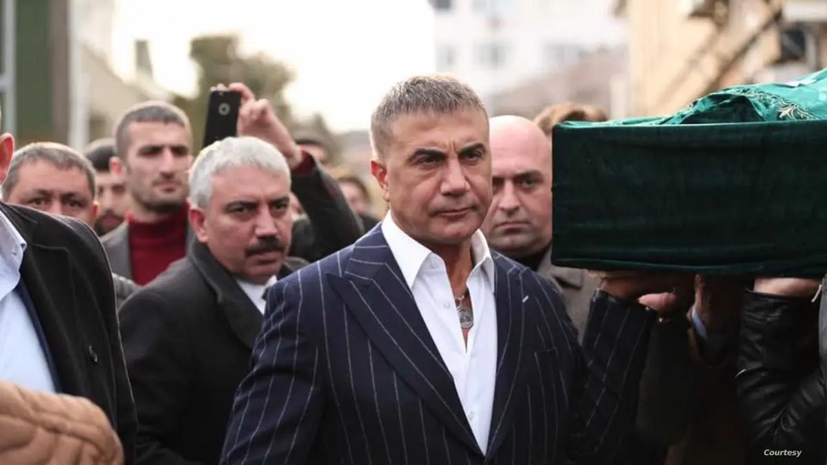 زعيم المافيا التركية يكشف ملف نقل أسلحة لمتشددين في سوريا ويهدد أردوغان