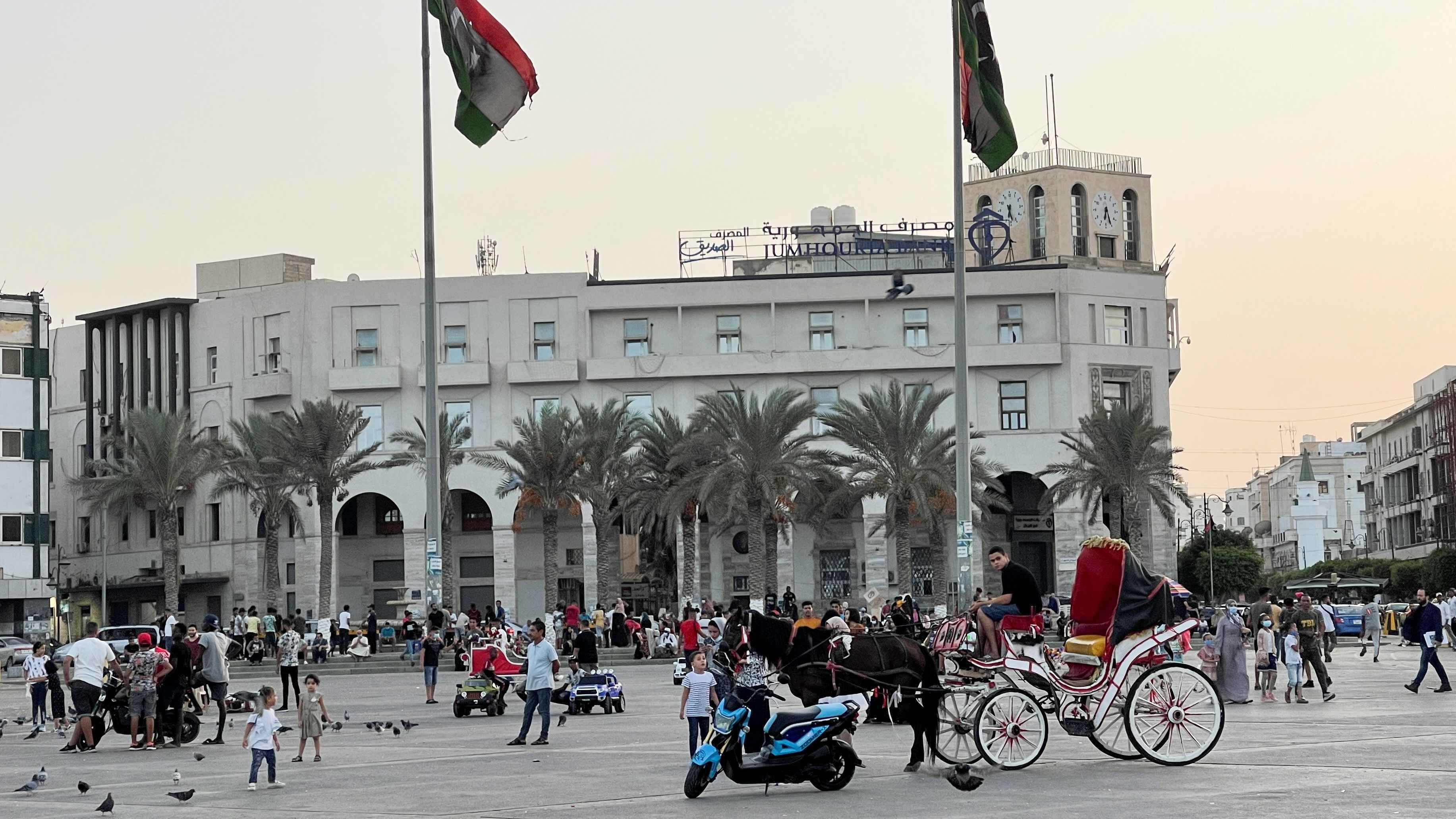 مع تدافع المبادرات.. هل باتت ليبيا على موعد مع انتخاب الرئيس؟