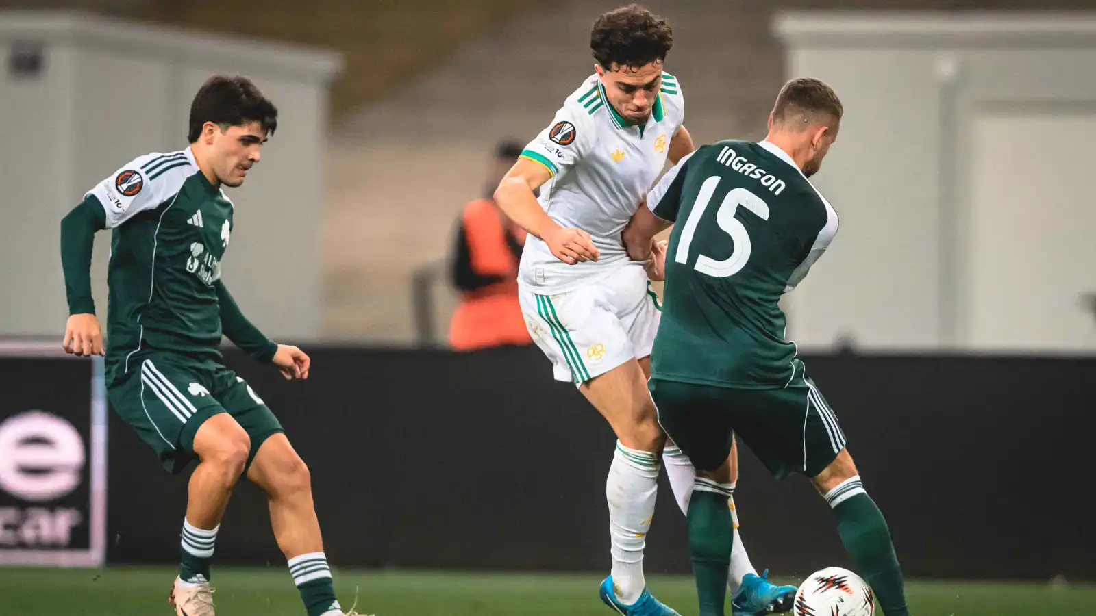 الأندية المتأهلة لدور الستة عشر من الدوري الأوروبي