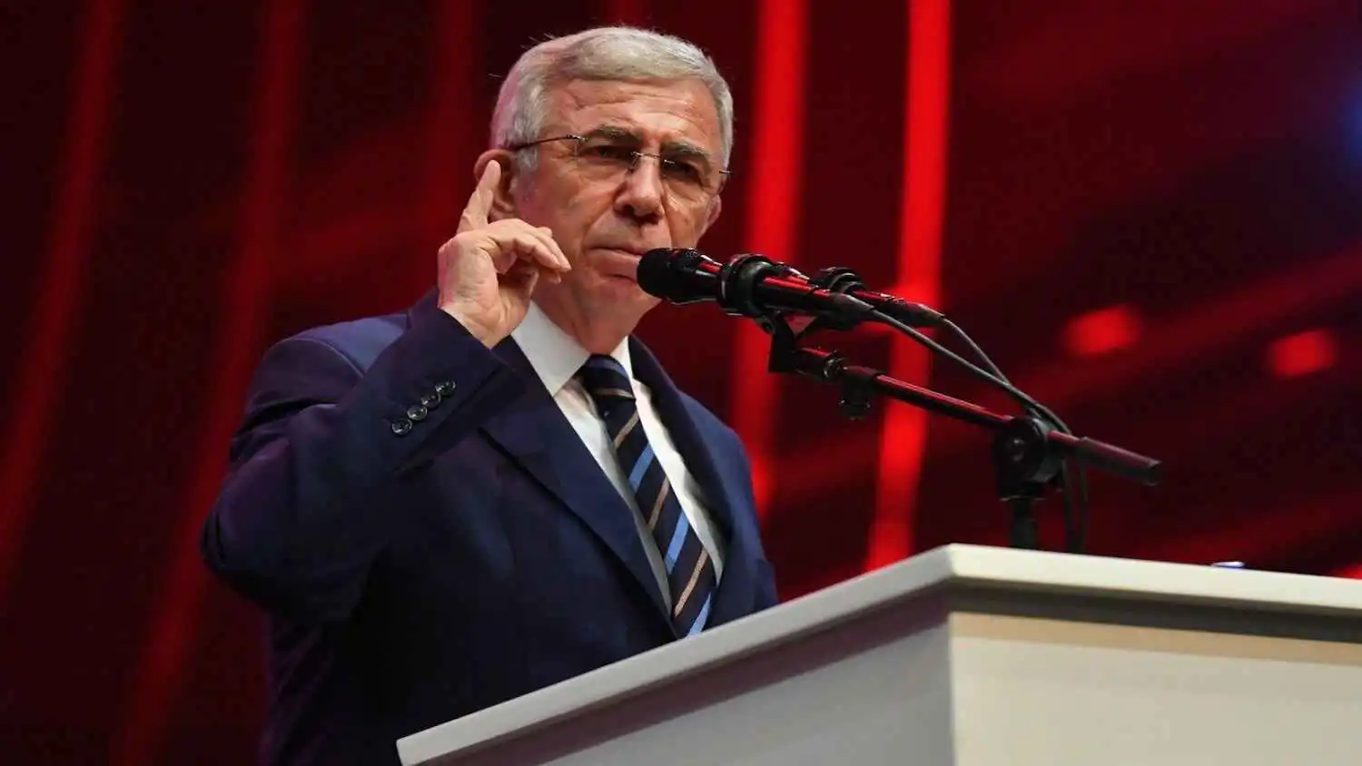 بدلاً من إمام أوغلو.. منافس جديد محتمل لأردوغان على رئاسة تركيا