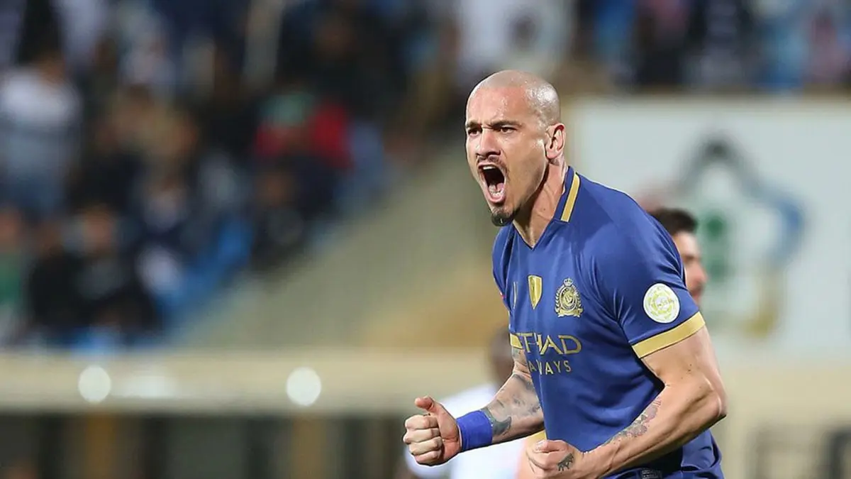 وكيل أعمال مايكون نجم نادي النصر السعودي يبدأ مهمة إبقاء اللاعب مع "العالمي"