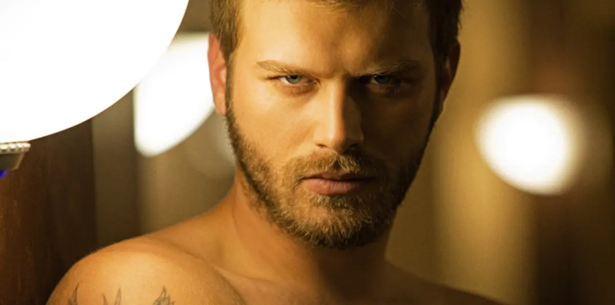 كيفانج تاتيلتوغ ينفق نصف مليون ليرة في عطلته بـ"بودروم"