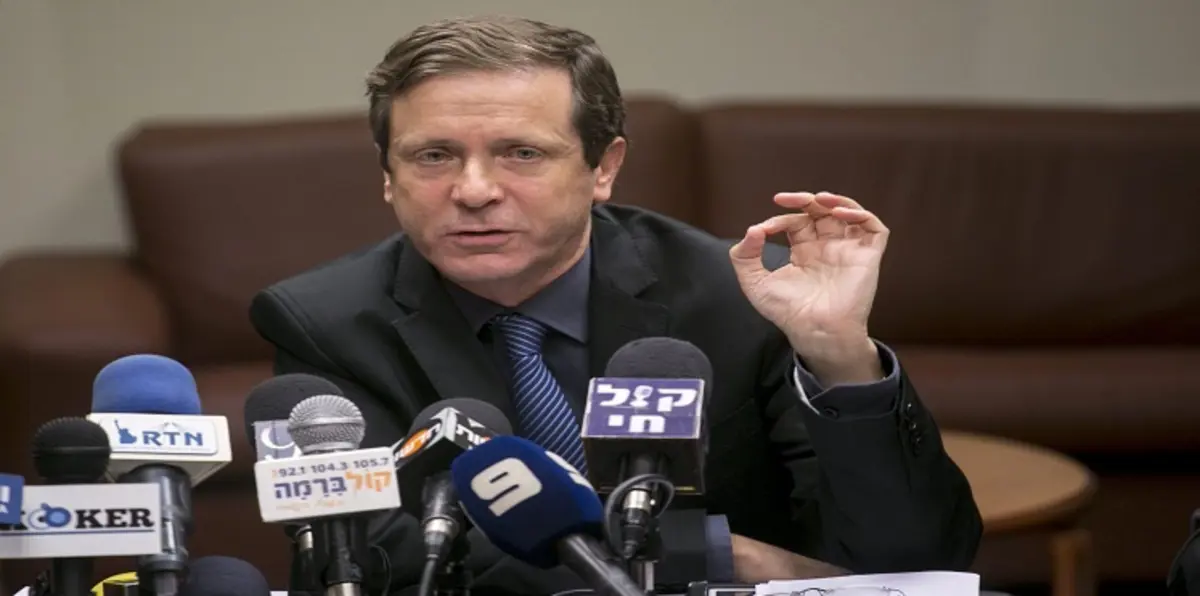 زعيم المعارضة الإسرائيلية يتوقع انهيار حكومة نتنياهو