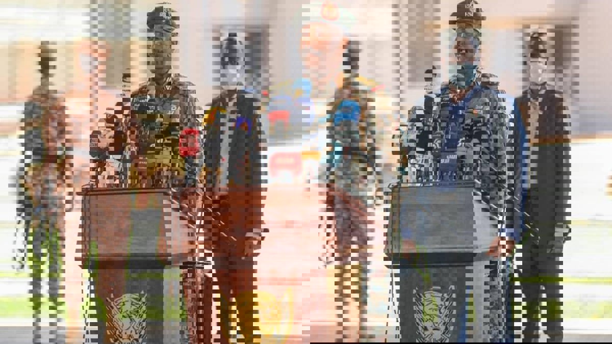 صحيفة سودانية: البرهان يتجه لتشكيل مجلس سيادي وحكومة خلال أيام