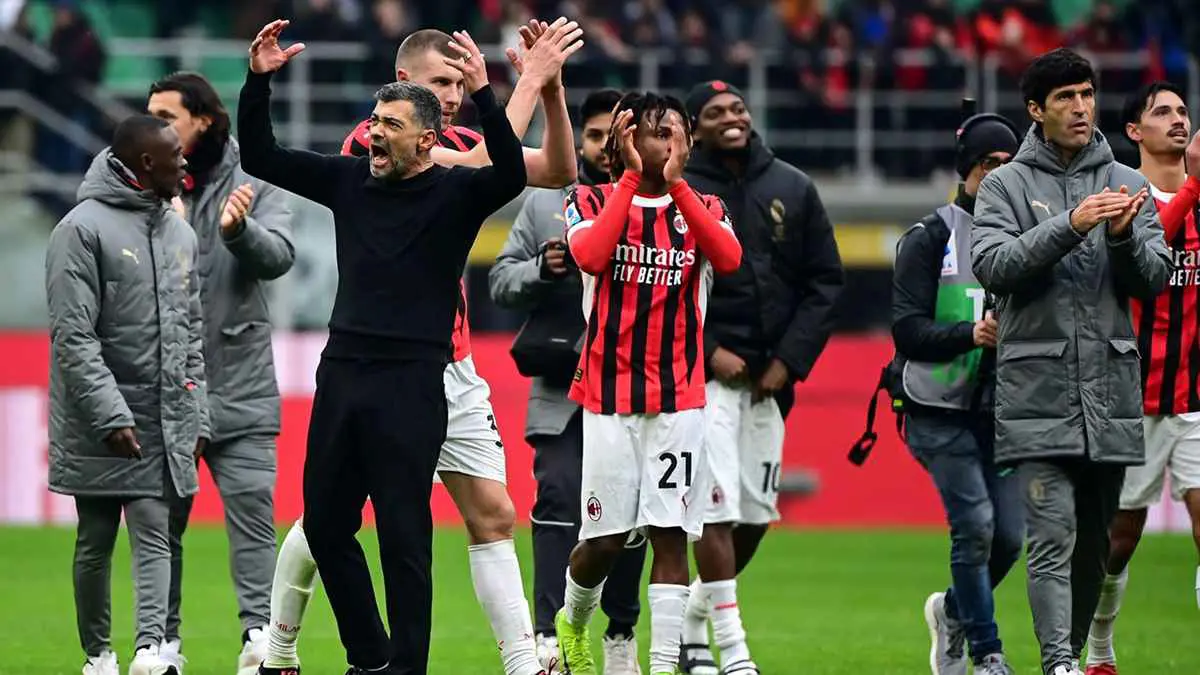 اشتباك بين كونسيساو وقائد ميلان عقب الفوز على بارما بالدوري الإيطالي (فيديو)