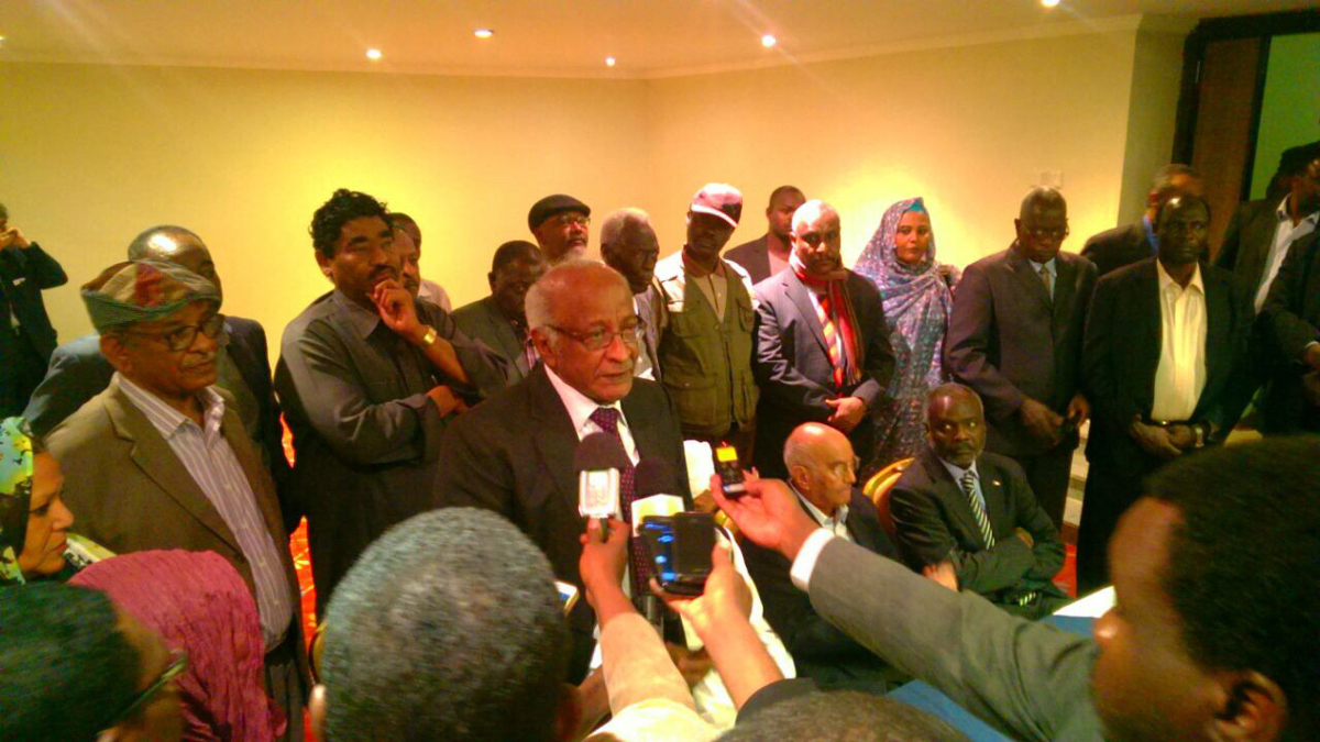 قوى سودانية معارضة تجتمع في باريس 20 مارس