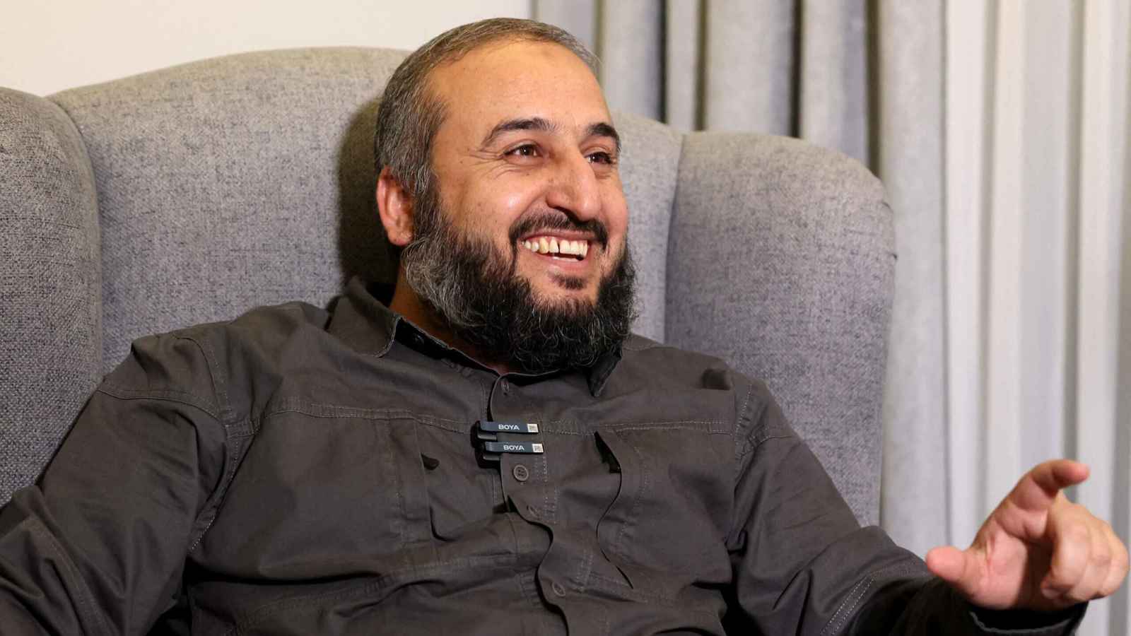 بينهم وزير الدفاع.. ترفيعات لعشرات الضباط السوريين