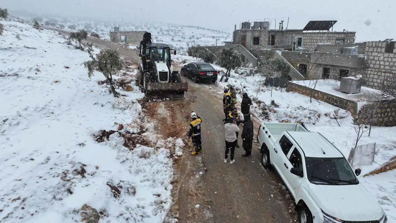 تحذيرات من "موجة صقيع" تجتاح سوريا على مدى أسبوع (فيديو)