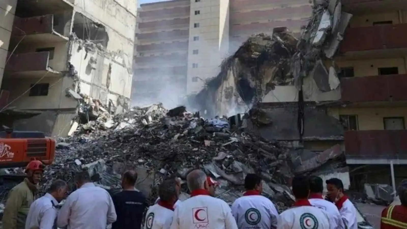 إيران تعلن تضرر أكثر من 115 ألف منشأة مدنية منذ بدء الحرب