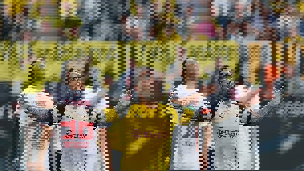 بروسيا دورتموند يُفعل عقد شراء باكو ألكاسير من نادي برشلونة