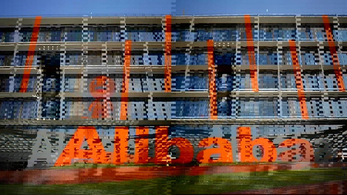 علي بابا تتيح نموذجها للذكاء الاصطناعي تونغي تشيانون للجمهور 