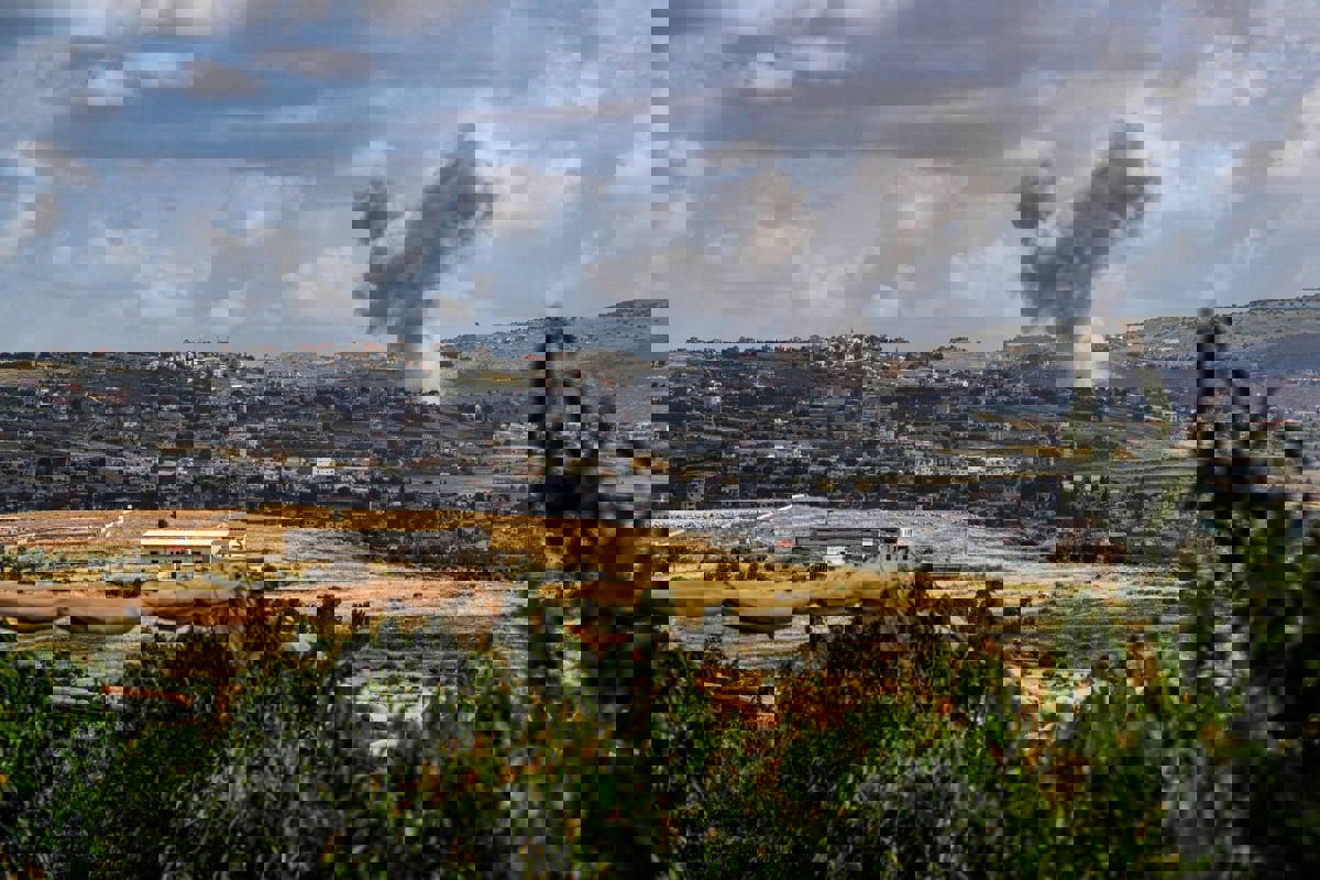 إصابتان بغارة إسرائيلية استهدفت دراجة نارية جنوب لبنان