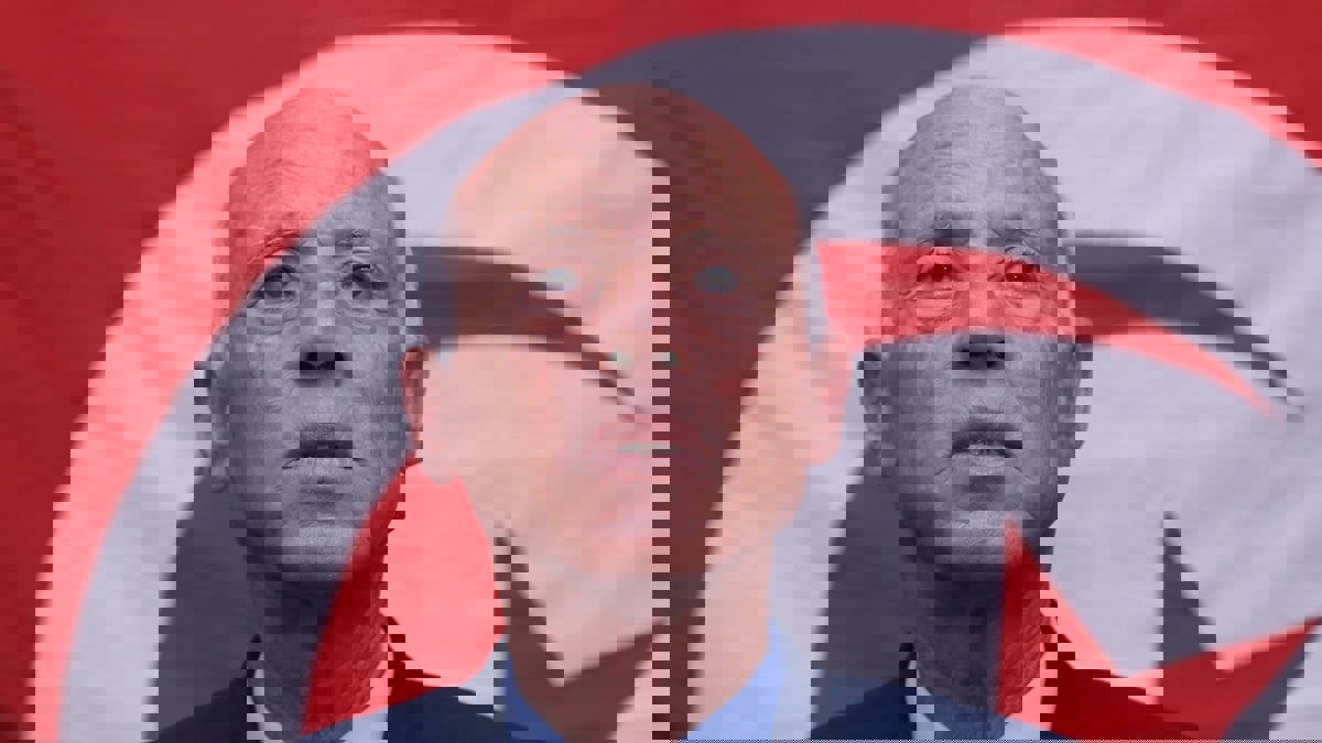 اقتراح الرئيس التونسي بإجراء "استفتاء إلكتروني" حول "الحوار الوطني" يثير جدلا واسعا