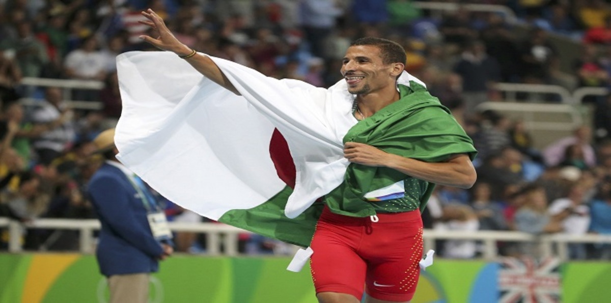 الجزائري مخلوفي يُهدي فضيته في الأولمبياد للشعوب المسلمة