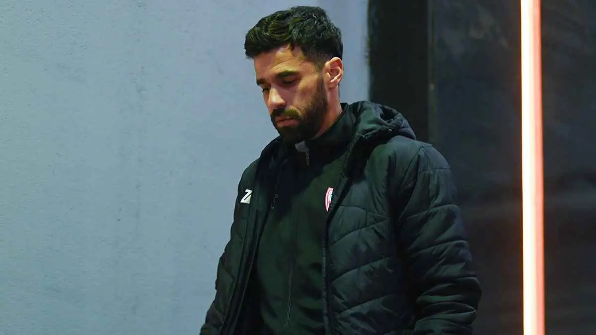 ورطة جديدة في الزمالك.. عبدالله السعيد يهدد جون إدوارد