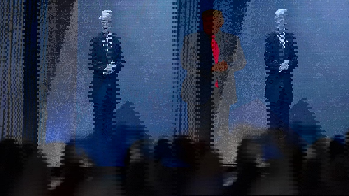 ترامب يطالب بخفض "كبير" لأعمال العنف قبل إجراء محادثات مع طالبان