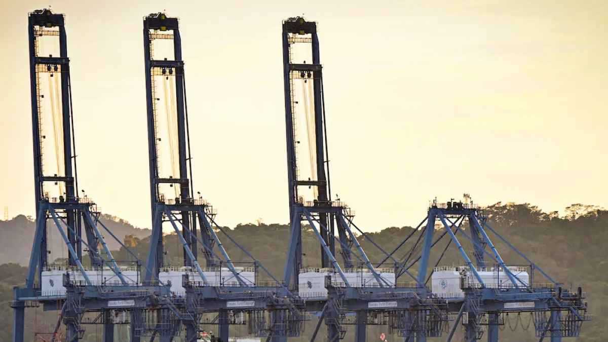 إمبراطورية الموانئ.. كيف استدرجت بكين ترامب إلى "مصيدتها" في بنما؟