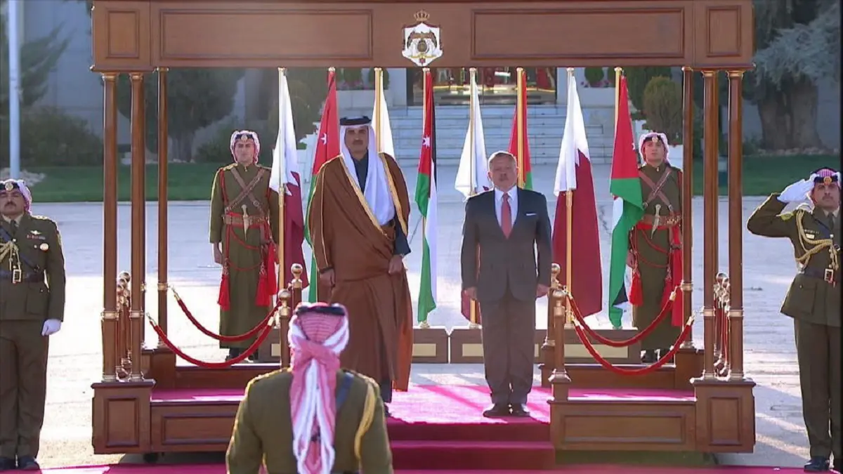 أمير قطر يصل إلى الأردن في زيارة رسمية