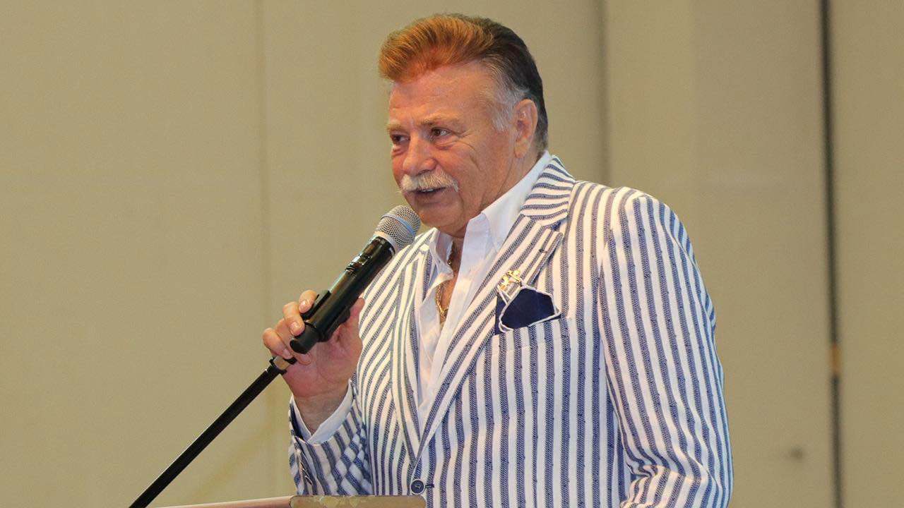 فنان تركي يتراجع عن وصيته لزوجته.. ما السبب؟