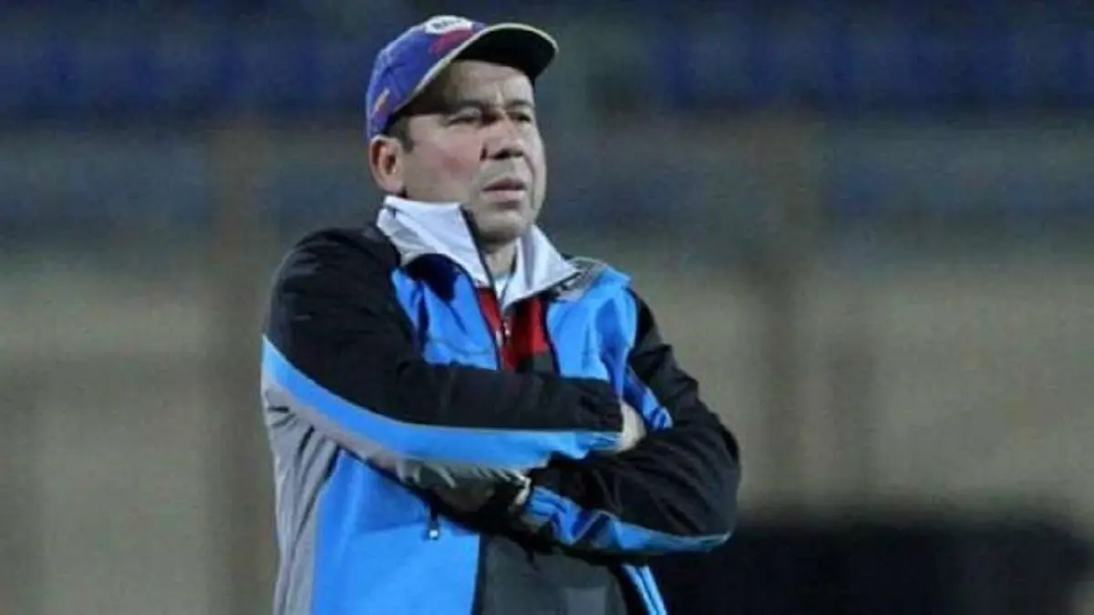 تطورات جديدة في أزمة مرض إبراهيم يوسف مدرب الصقر اليمني (فيديو)