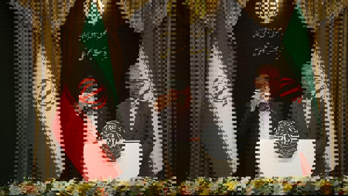 مسؤول إيراني يتوقع  إصابة نحو 40% من سكان طهران بكورونا