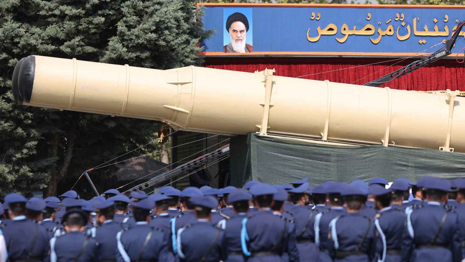 "شديد وأوسع نطاقا".. إيران تهدد بردّ استثنائي على أي هجوم إسرائيلي