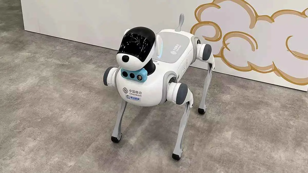 بتصاميم متعددة.. كلب إلكتروني للحراسة يعمل بالذكاء الاصطناعي