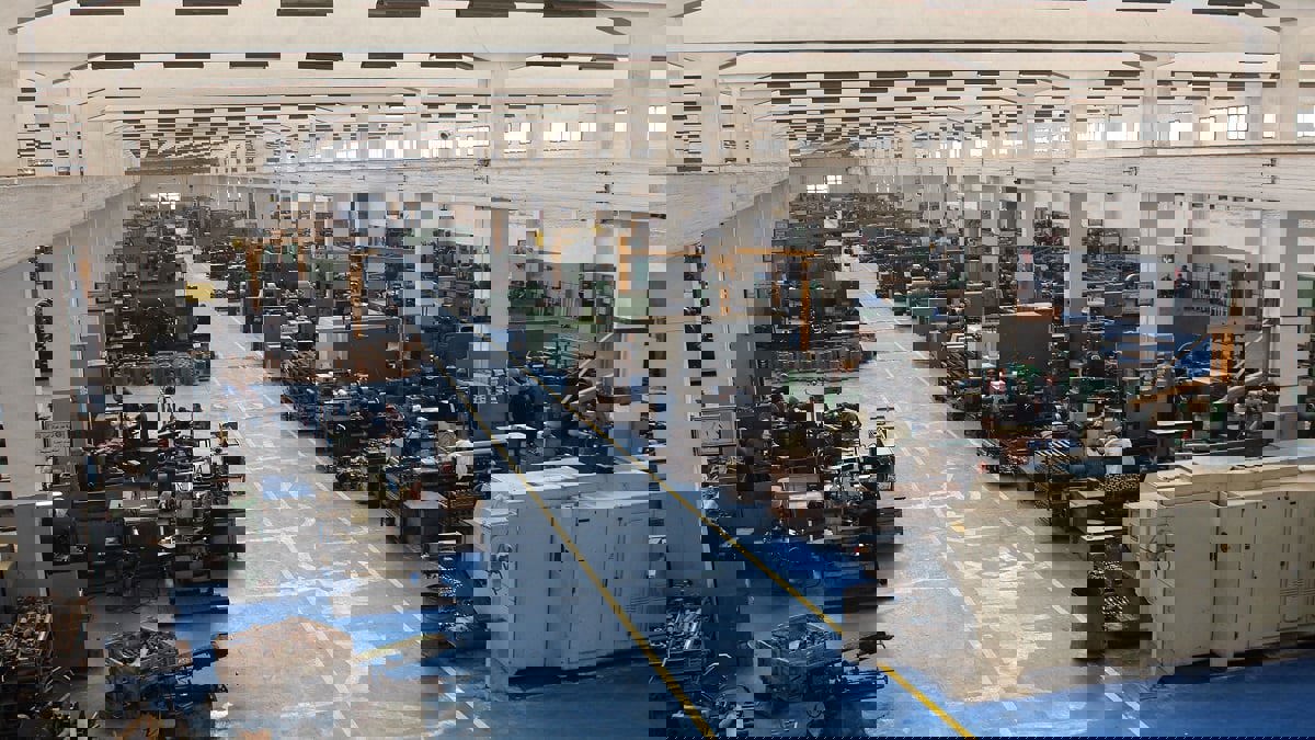 "بلومبيرغ": خصخصة شركات القوات المسلحة تحول تاريخي في الاقتصاد المصري