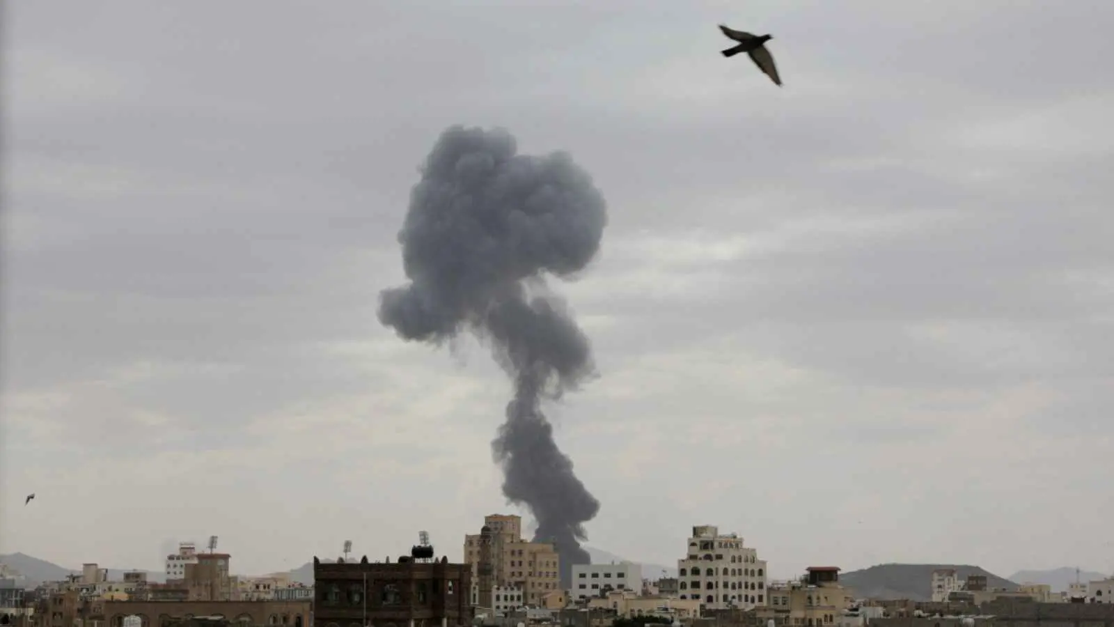 ماذا استهدفت إسرائيل في الموجة الثانية من غاراتها على اليمن؟