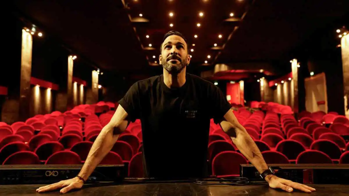 رفض التدريب.. بطل العالم السابق مع منتخب فرنسا يقتحم مجال التمثيل