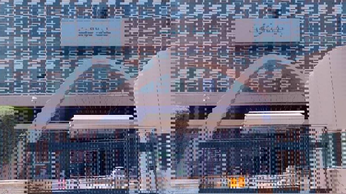 بلدية الكويت توقف تعيين الوافدين وتقلص أعداد الموظفين منهم "بعد العيد"