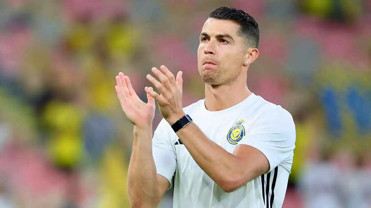 كريستيانو رونالدو أولهم.. أعظم 7 "سرقات" في تاريخ الميركاتو