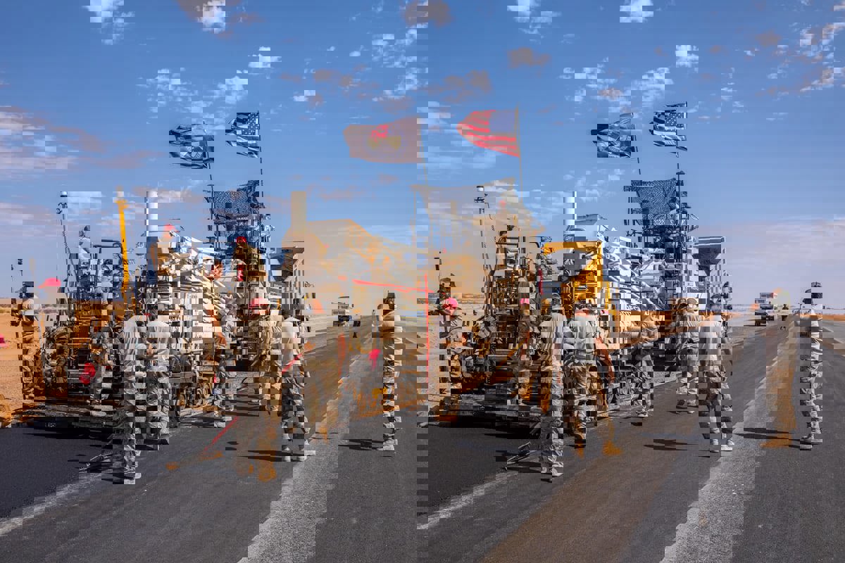 وفد من البنتاغون يناقش في نيامي انسحاب القوات الأمريكية من النيجر‎