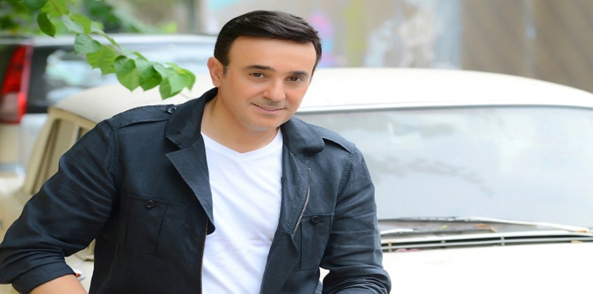 صابر الرباعي يحارب منتحلي شخصيته على مواقع التواصل