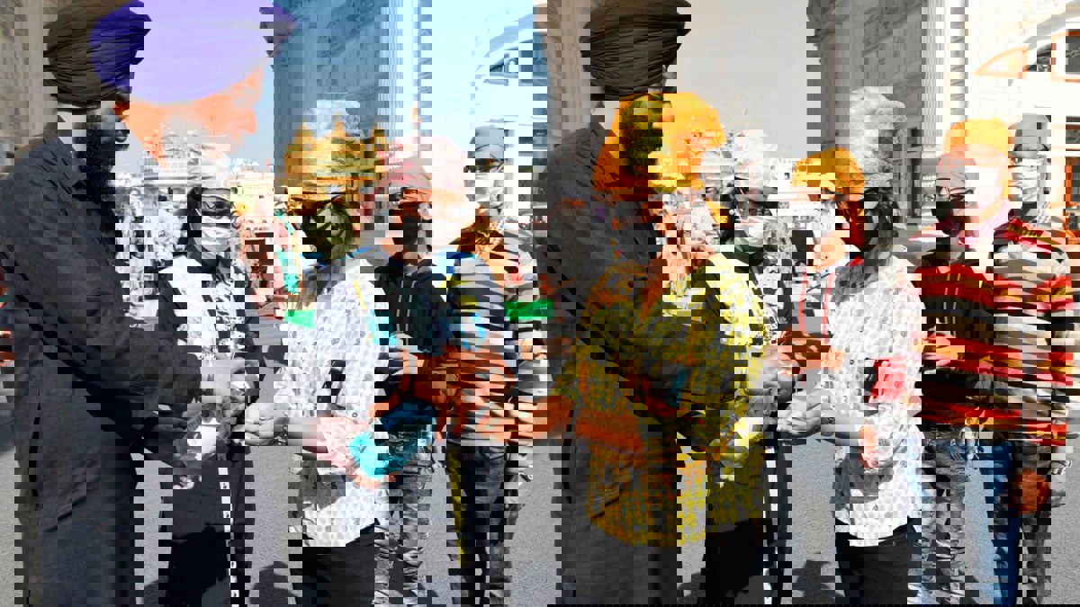 بتحليق المقاتلات وفرق الموسيقى العسكرية.. الجيش الهندي يشكر العاملين الصحيين‎