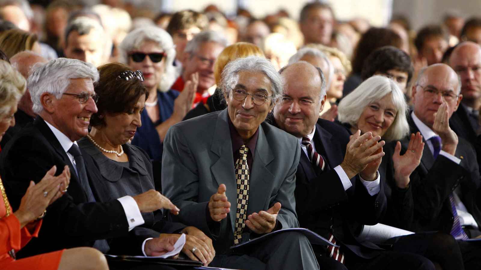 محكمة جزائرية تصدر قرارها في قضية صنصال الخميس