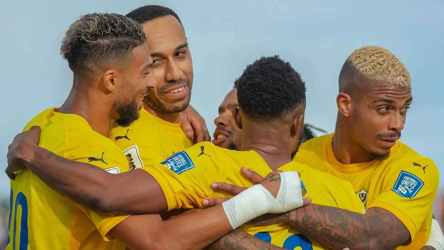 يقوده المدرب.. إضراب لاعبي الغابون قبل ساعات من مواجهة حاسمة بتصفيات المونديال