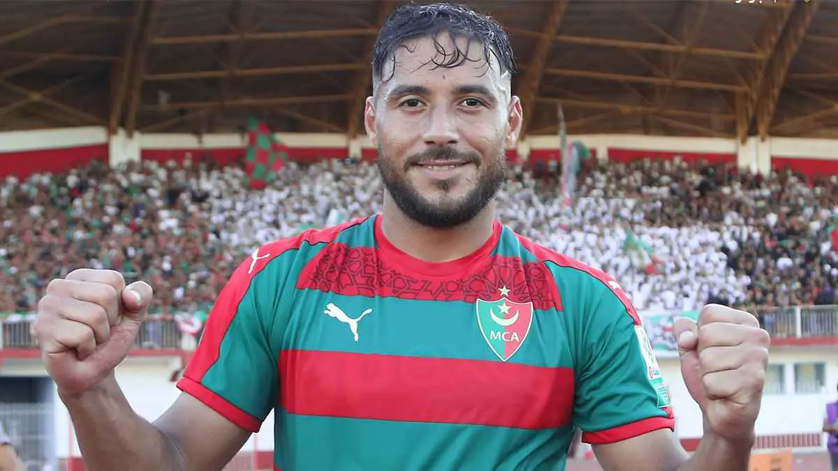 بسبب شقيقه.. يوسف بلايلي بطل عاصفة جديدة داخل مولودية الجزائر