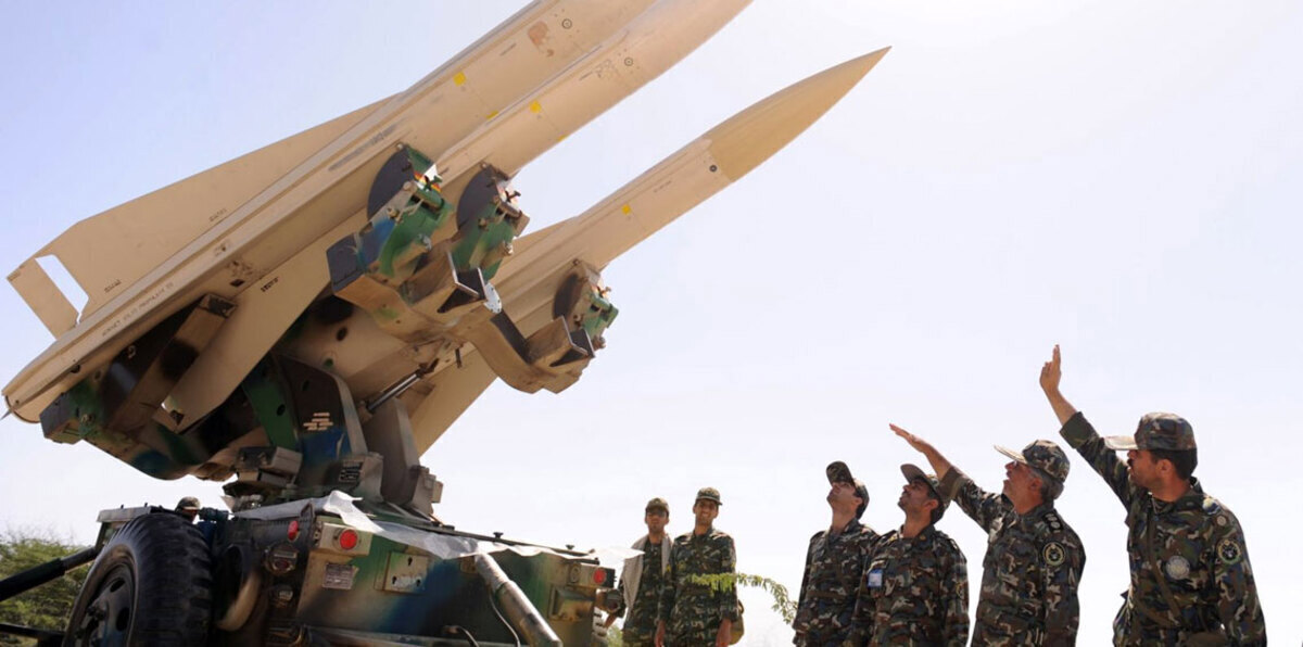 صواريخ الحرس الثوري الإيراني تقصف سوريا عبر سماء العراق .. هل تم ذلك بعلم بغداد؟