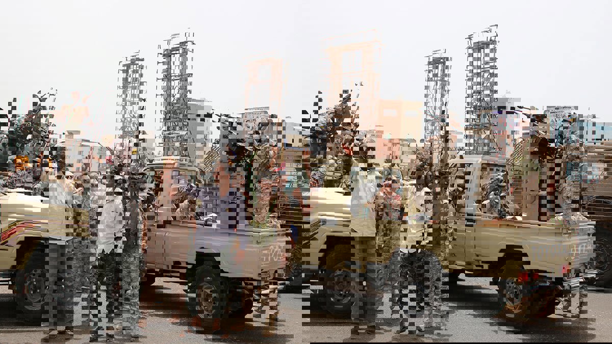 لقاء يجمع "الانتقالي" والمقاومة الوطنية في عدن