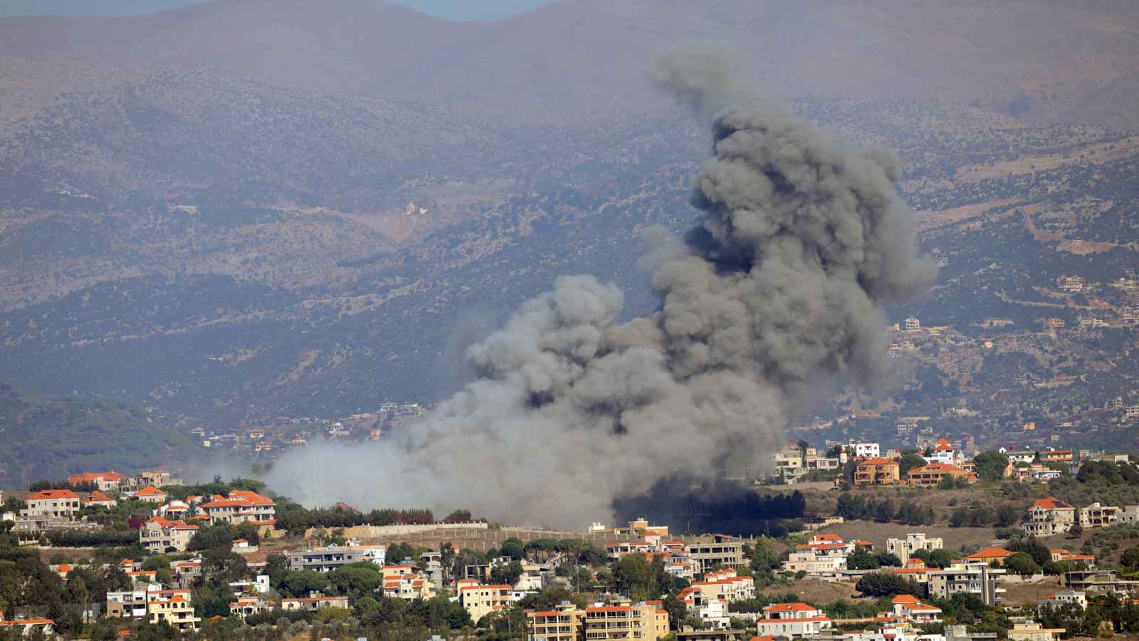 العالم يترقب.. تفاؤل حذر بشأن هدنة مؤقتة بين إسرائيل وحزب الله