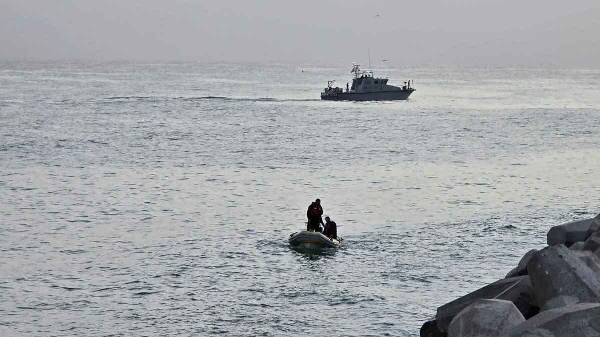 بعد 4 أيام من البحث.. العثور على طفل عُماني غرق في البحر (صور)