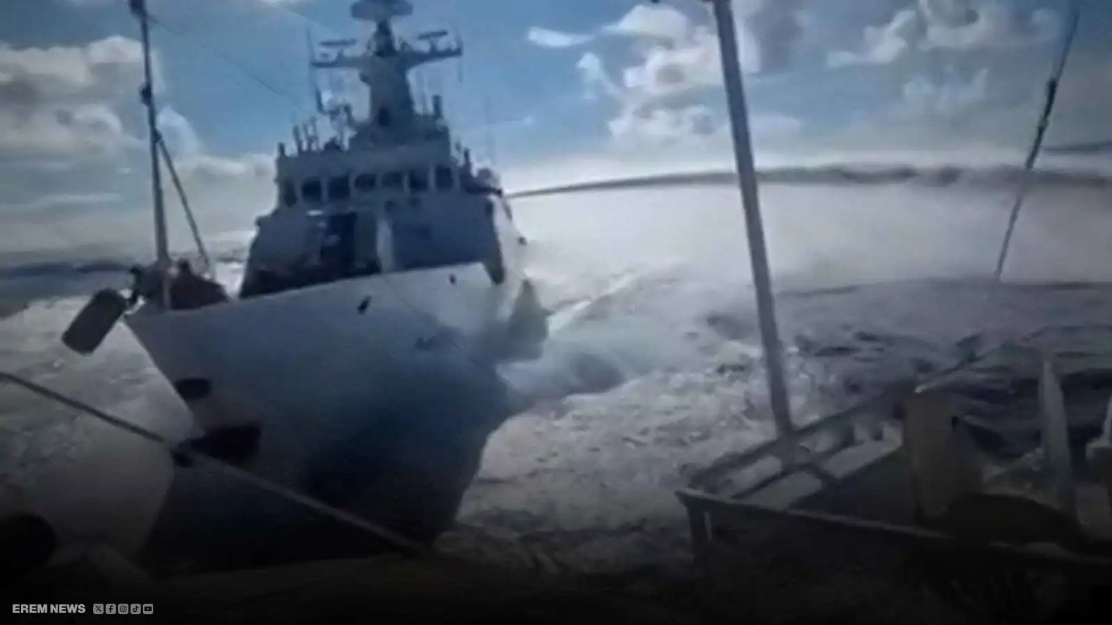 مطاردة زورق فلبيني تسبب تصادم سفينتين صينيتين (فيديو إرم)