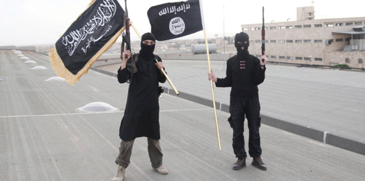 داعش يهاجم تنظيم القاعدة في اليمن